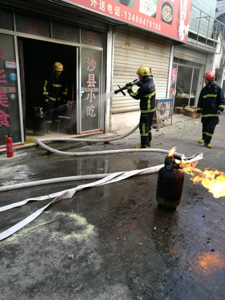 圖為：事故現(xiàn)場。消防供圖